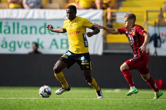 Elfsborgs Maudo Lamine Jarjué och Östersunds Henrik