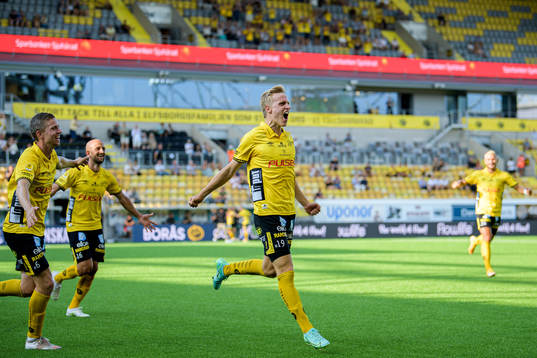 Elfsborgs Jeppe Møldrup Okkels jublar