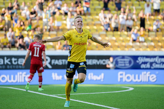 Elfsborgs Jeppe Møldrup Okkels jublar