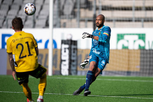 Östersunds målvakt Aly Keita