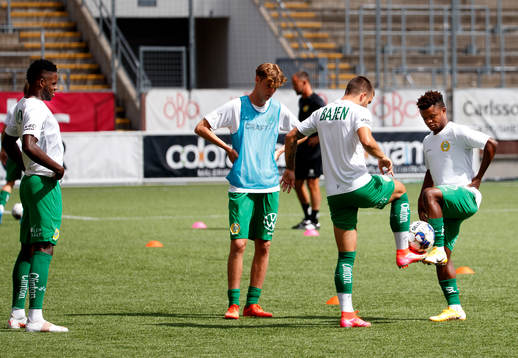 Hammarbyspelarna värmer upp