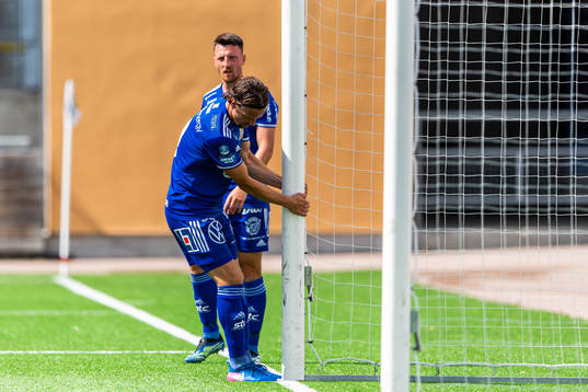 Sundsvalls Linus Hallenius drar målet på plats