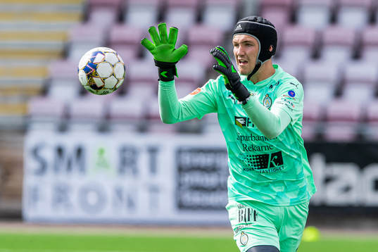 AFC Eskilstunas målvakt Noel Törnqvist