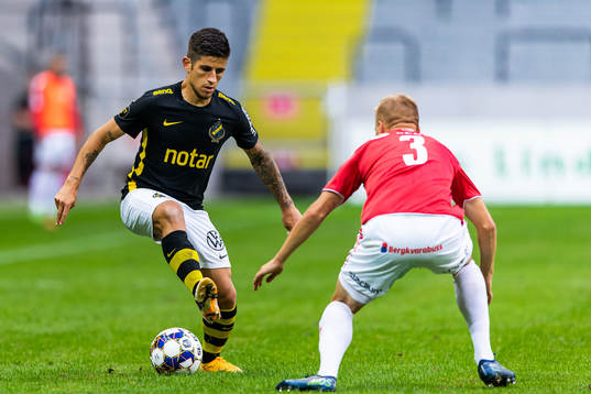 s Nicolas Stefanelli och Kalmars Sebastian Ring