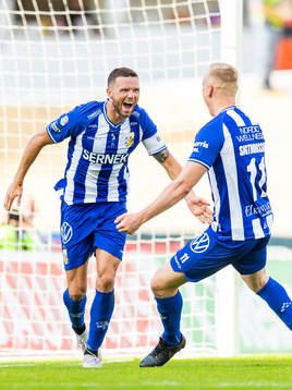 IFK Göteborgs Marcus Berg jublar mot Kolbeinn Sigthorsson