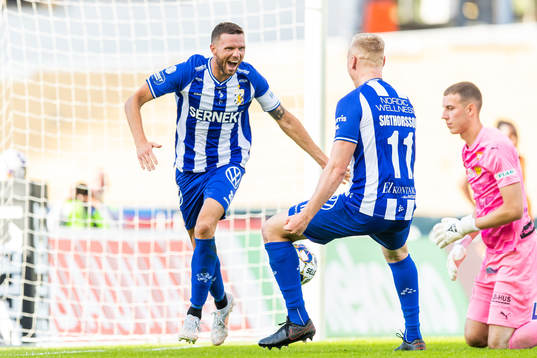 IFK Göteborgs Marcus Berg jublar mot Kolbeinn Sigthorsson