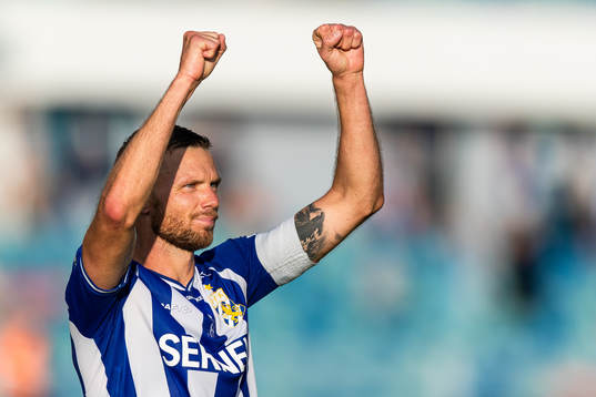 IFK Göteborgs Marcus Berg jublar och tackar publiken