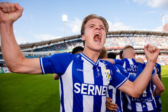 IFK Göteborgs August Erlingmark jublar