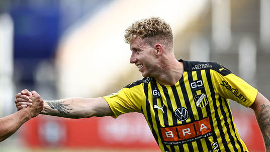 Häckens Samuel Gustafson jublar