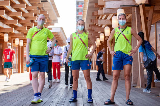 Hedvig Lindahl, Kosovare Asllani and Olivia Schough of the
