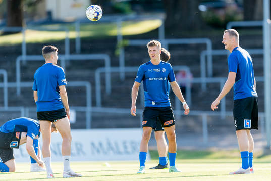 Halmstads Erik Ahlstrand före fotbollsmatchen i