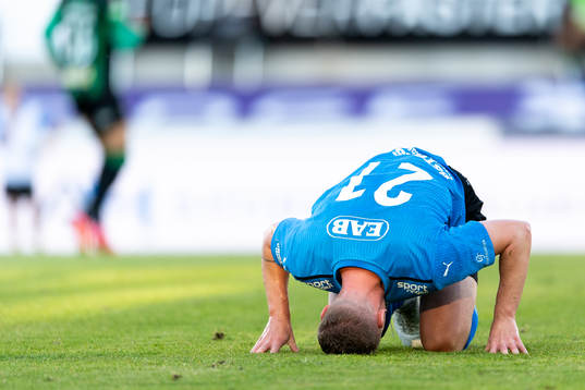Halmstads Andreas Bengtsson har ont
