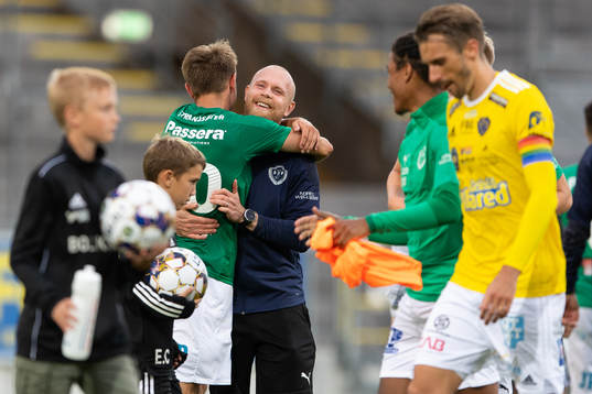 Jönköpings spelare jublar