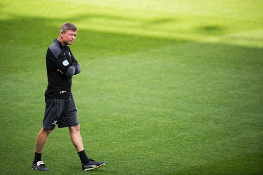 Jon Dahl Tomasson, head coach