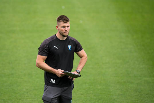 Jamie Mackay, physio