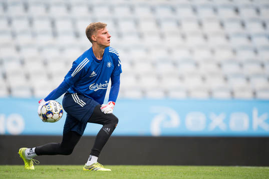 Goalkeeper Hugo Keto