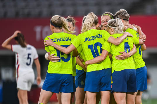 Hanna Glas, Olivia Schough and Lina Hurtig of Sweden