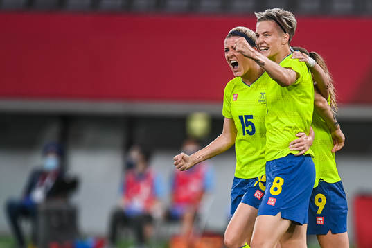 Lina Hurtig and Olivia Schough of Sweden celebrate the 3-0