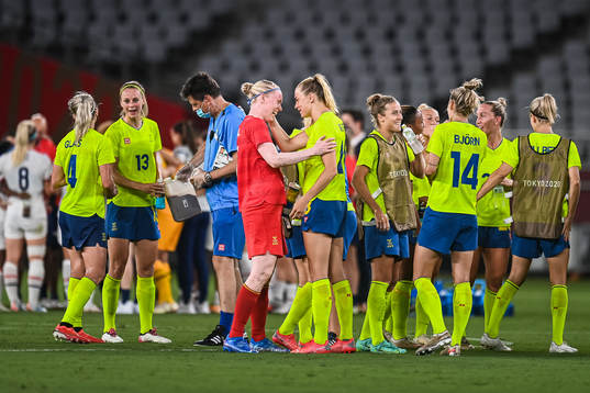 Goalkeeper Hedvig Lindahl and Fridolina Rolfö of Sweden