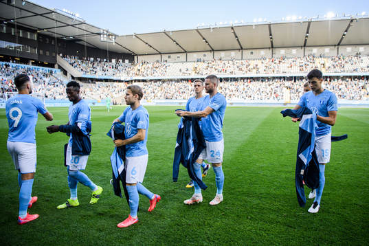 Players of Malmö FF prior to the UEFA Champions League