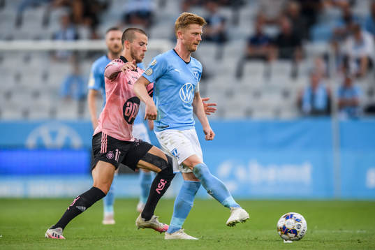 Roope Riski of Helsingfors and Anders Christiansen of