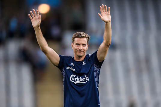 Markus Halsti of Helsingfors is being celebrated by
