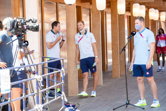 Glenn Solberg, head coach, Lukas Sandell and Andreas