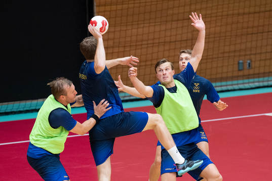 Bläddra bland fler bilder av Tokyo 2020 Olympics, day -1, Sweden, Handball, Practice