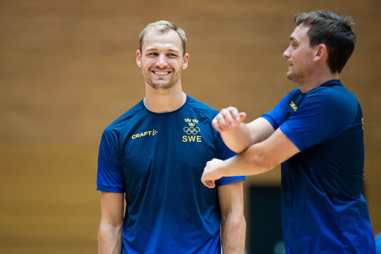 Lukas Sandell and Hampus Wanne of the Swedish handball team