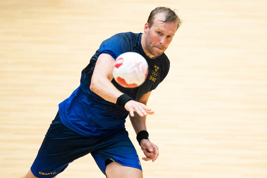 Max Darj of the Swedish handball team