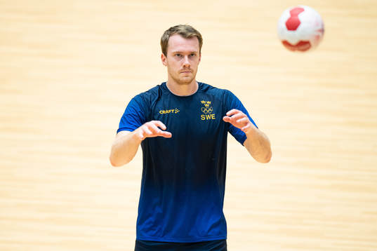 Felix Claar of the Swedish handball team
