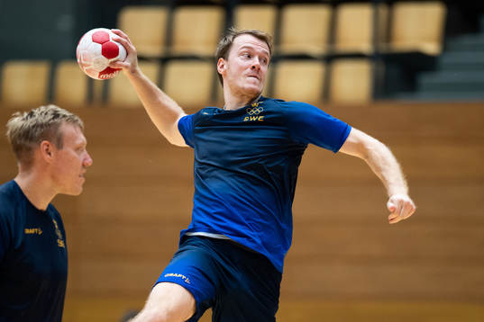 Felix Claar of the Swedish handball team