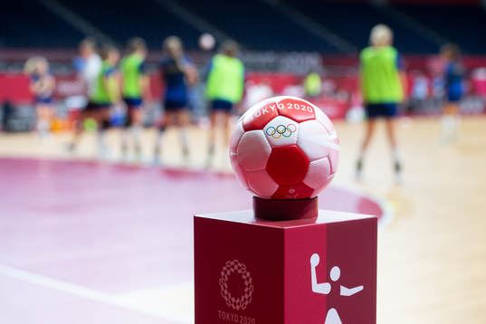 A handball with the Tokyo2020 logo