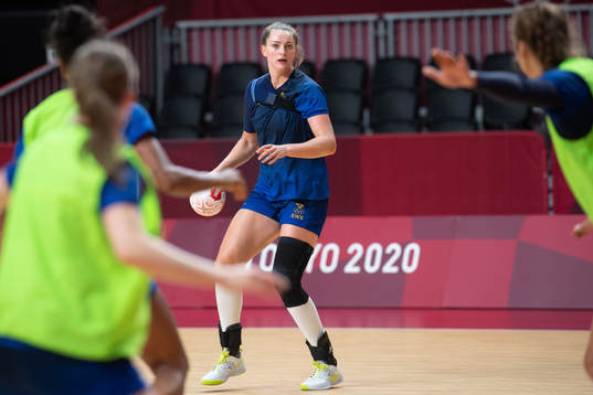 Kristin Thorleifsdottir of the Swedish women´s handball