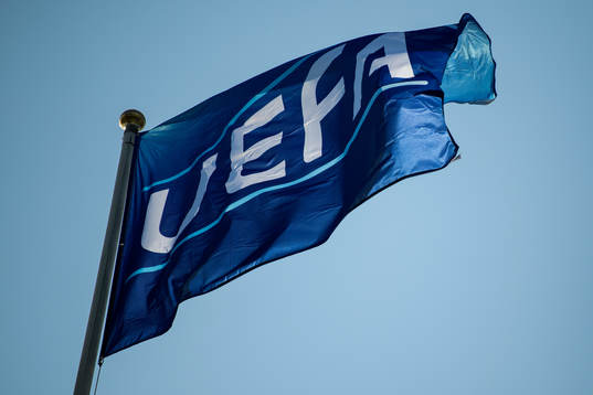 UEFA flagga