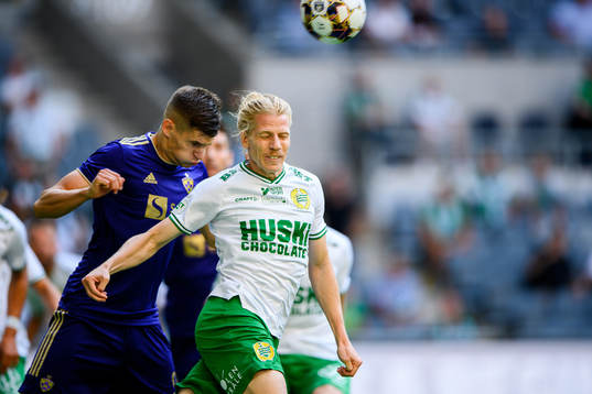 Nino Zugelj of Maribor and Gustav Ludwigson of Hammarby