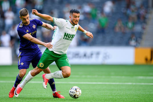 Blaz Vrhovec of Maribor and Astrit Selmani of Hammarby
