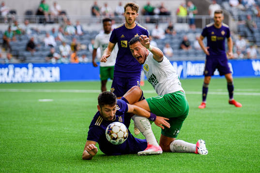 Ilija Martinovic of Maribor and Astrit Selmani of Hammarby
