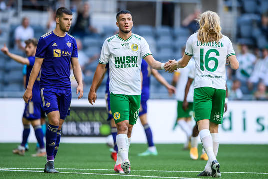 Robert Voloder of Maribor and Astrit Selmani of Hammarby