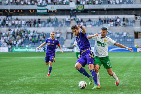 Ilija Martinovic of Maribor and Astrit Selmani of Hammarby