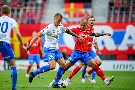 Värnamos Victor Eriksson och Helsingborgs Anthony van
