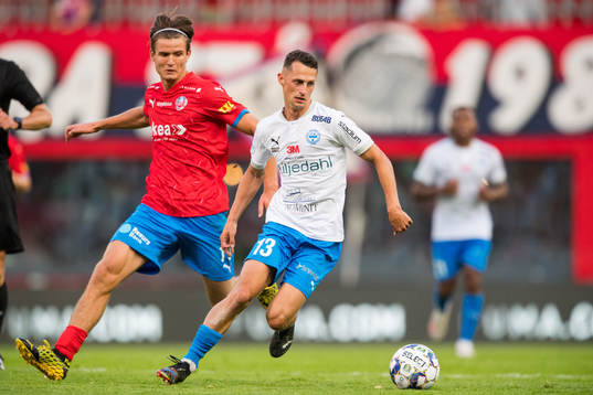 Helsingborgs Wilhelm Loeper och Värnamos Joel Craig Stevens