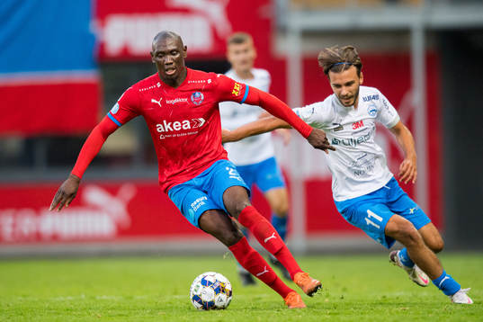 Helsingborgs Ravy Tsouka-Dozi och Värnamos Edvin Becirovic