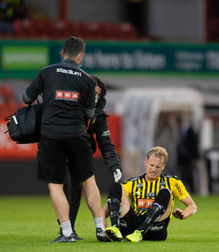 Gustav Berggren of Häcken in pain