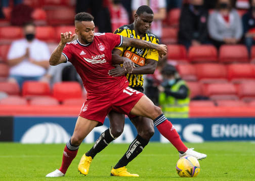Godswill Ekpolo of Häcken and Funso Ojo of Aberdeen