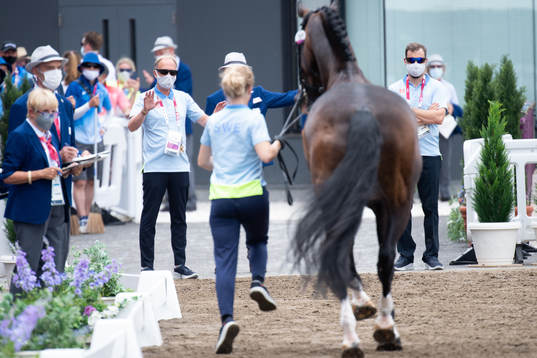 Head coach Bo Jenå and national team veterinarian Rasmus