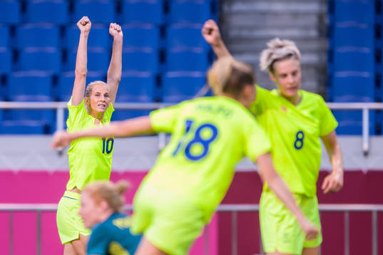 Sofia Jakobsson of Sweden celebrates as Fridolina Rolfö