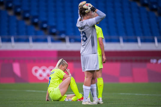 Sofia Jakobsson of Sweden in pain