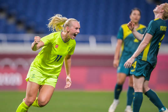Stina Blackstenius of Sweden celebrates
