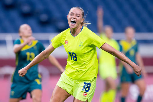 Fridolina Rolfö of Sweden celebrates